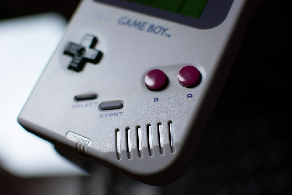 Japan Original Game Boy DMG-01 - Handheld Game Console review and price